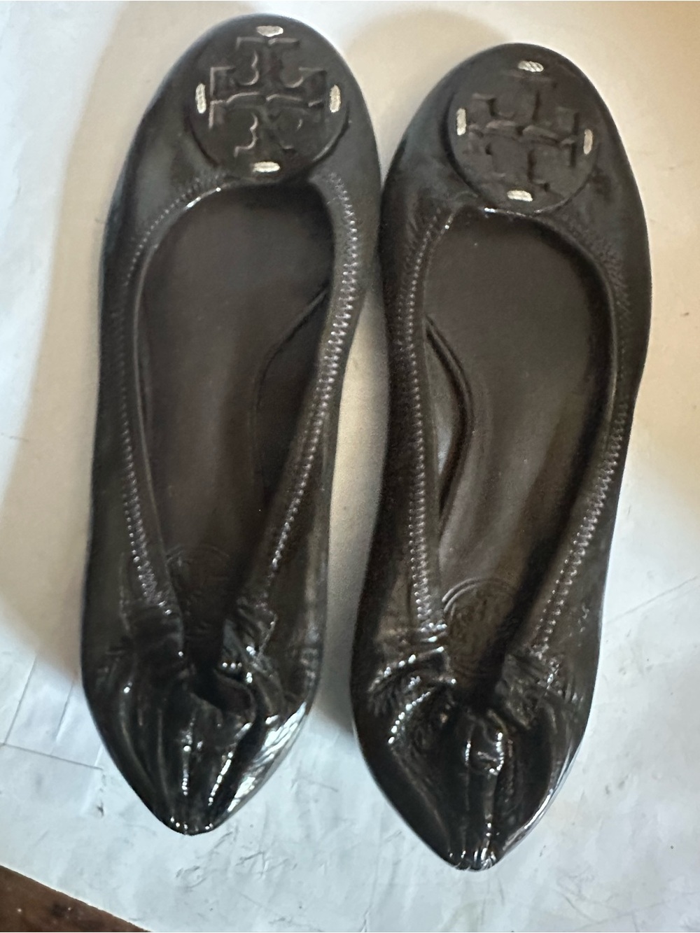 Tory Burch Black Patent Leather Ballet Flats with Logo Medallion